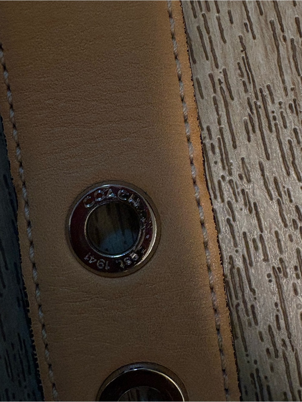 COACH STRAP HANDLE - Picture 3 of 7